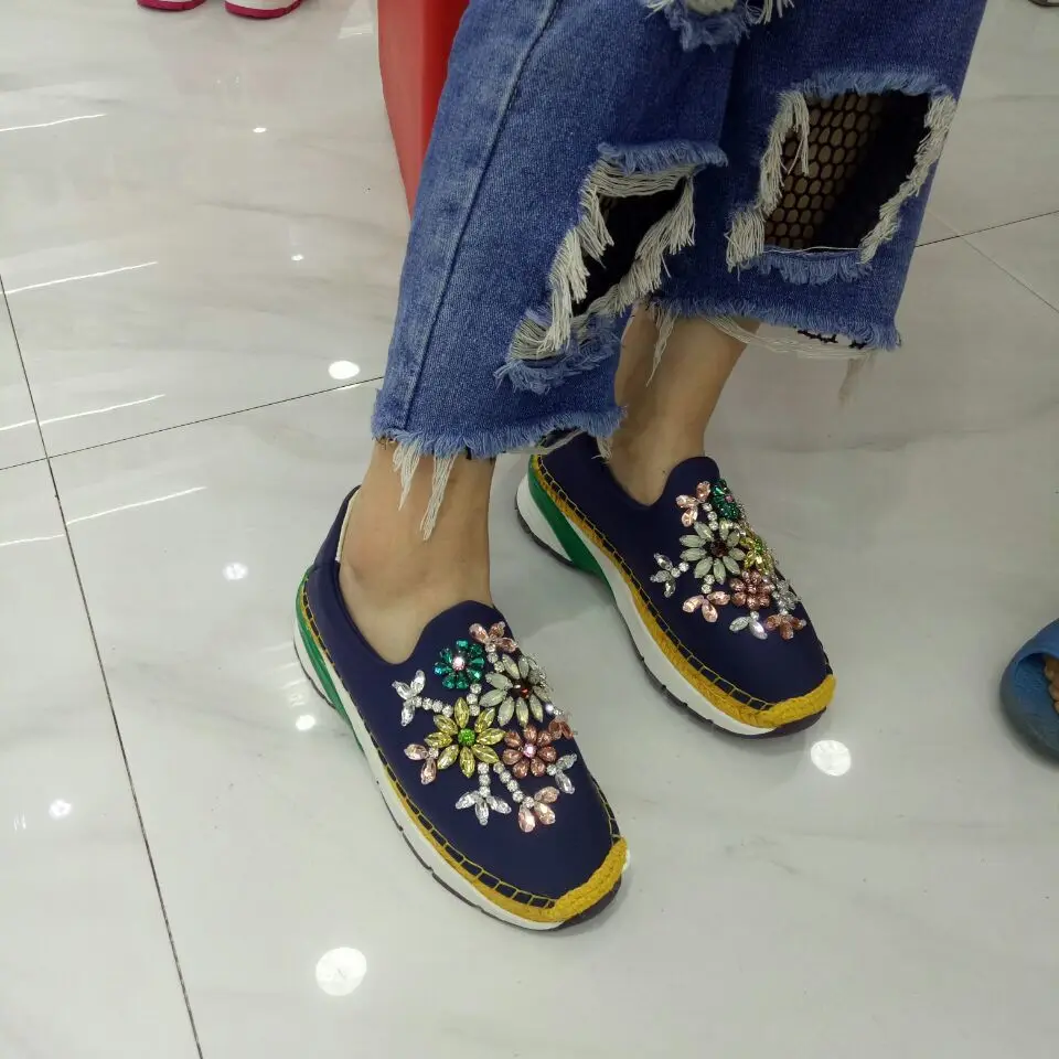 Туфли женские кожаные плоская подошва Мокасины эспадрильи стразы модная уютная