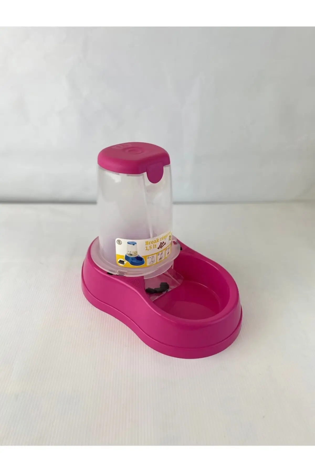 

Alone Pink Container Food Dispenser For Pets 1.5 Liter