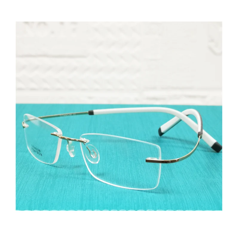 promotion LT754 ultra bendable hingeless pure titanium rimless IP vacuum color coating rectangle simple type precription glasses |