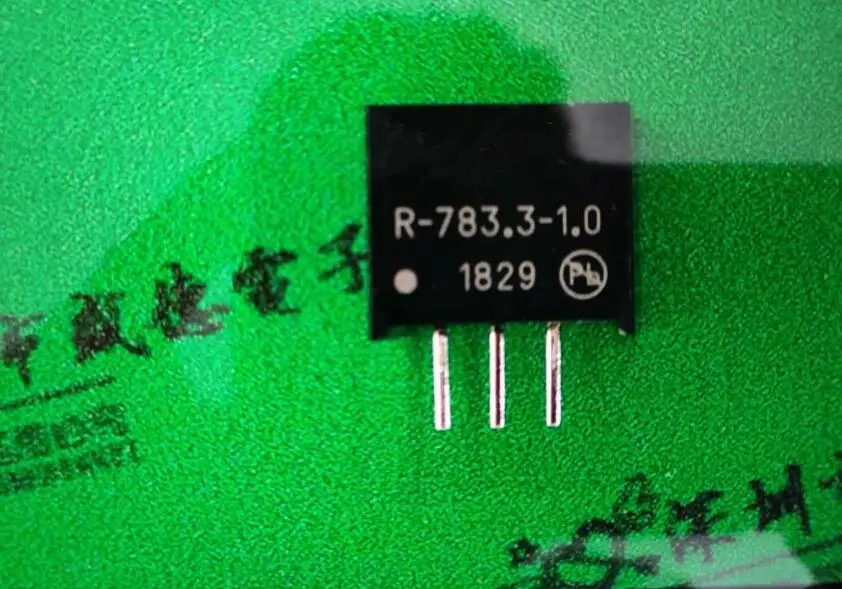 1PCS/LOT R-783.3-1.0 Direct plug SIP-3 non-isolated DC/DC converter module | Integrated Circuits