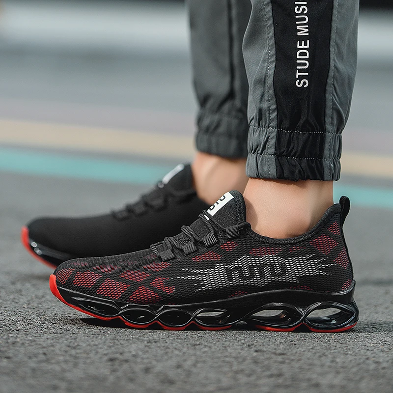 

Men Sneakers New Smmer Men Blade Shoes for Male Trainersbig Size 39-47# Comfortable Men's Casual Bottom Shoes Chaussure Homme