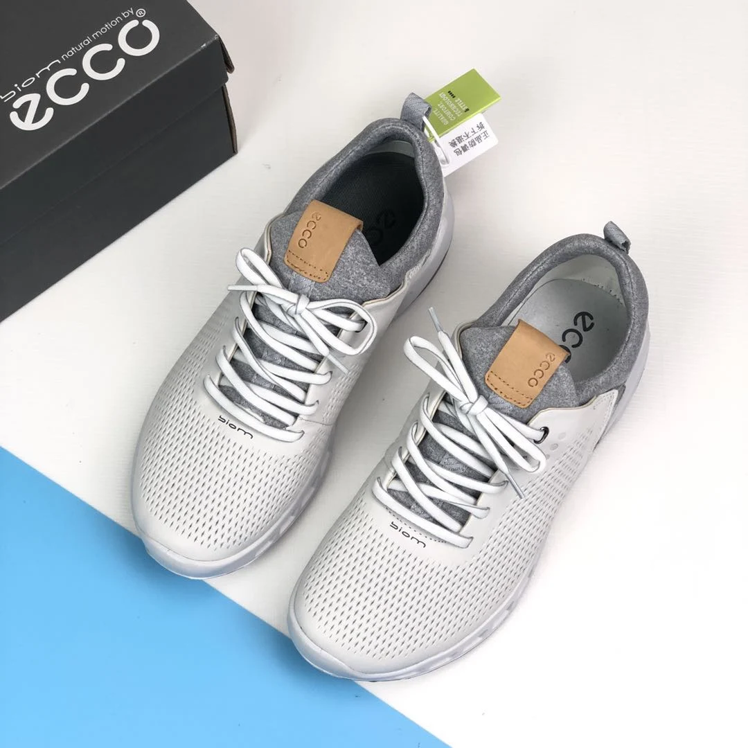 

Professional Golf Sport Shoes Men Breathable Genuine Leather Golf Shoes Golfer Footwear Non Slip Golfing Sneakers Grass Walking