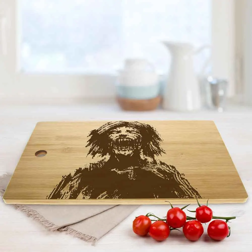 Разделочная доска с персонализированной гравировкой в виде головы зомби