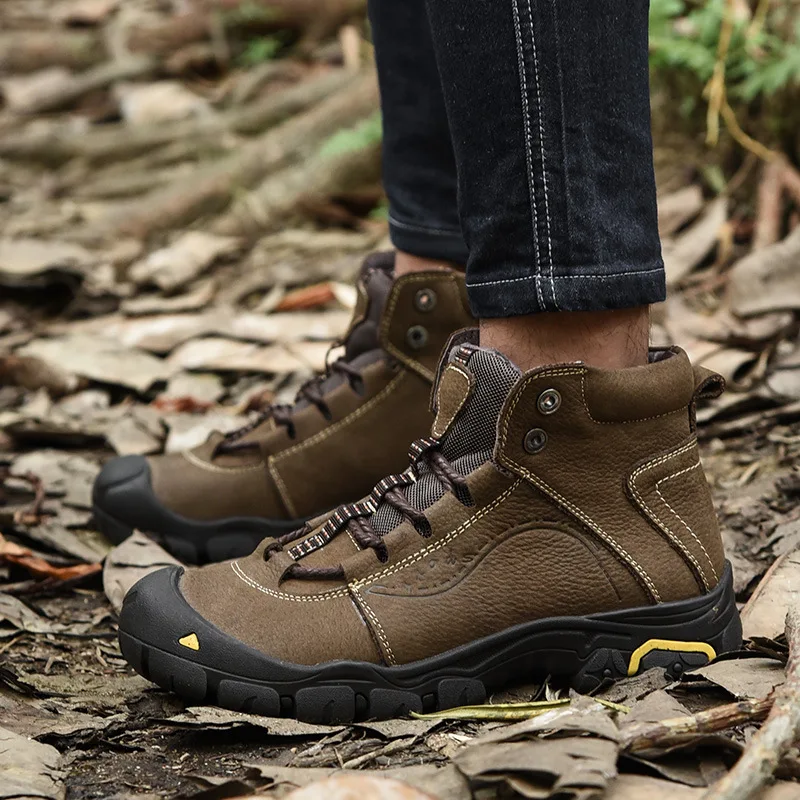 

Snow Outdoor Sport Boots Men Genuine Leather Waterproof Hiking Shoes Climbing Walking Trekking Shoes Brand Male Hiking Sneakers