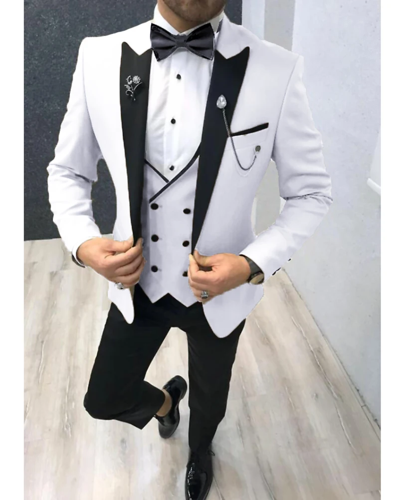 Мужской приталенный костюм из трех предметов армейский зеленый/Шампанский/серый