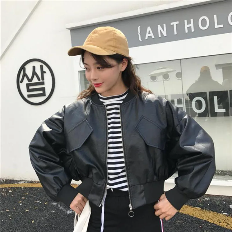 

Hong Kong Wind bat sleeve locomotive short leather jacket women Korean new style loose and thin jacket students coat tide E-gril