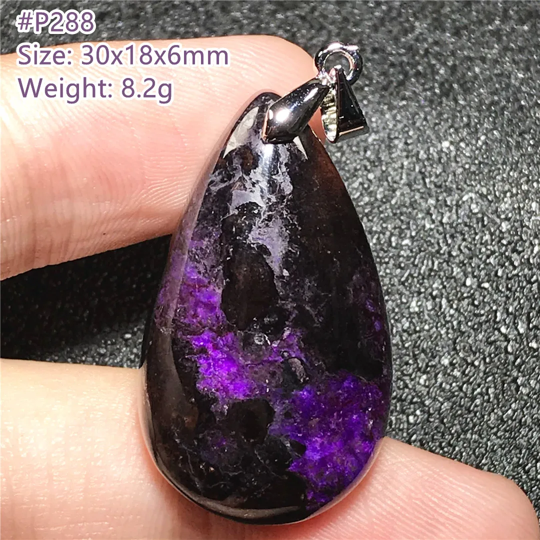 

Женский кулон из серебра 30 х18х6 мм, с натуральными искусственными камнями