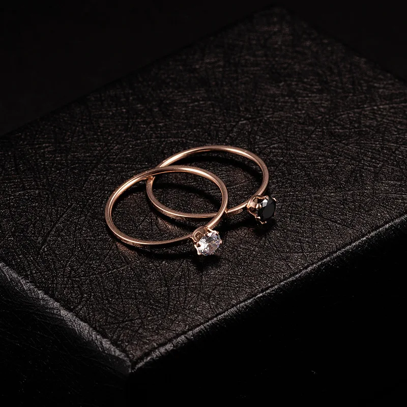 

Ladies Engagement Wedding Ring Thin Ring Titanium Stainless Steel Inlaid Zircon Jewelry Fashion Charm Ladies Engagement Gift
