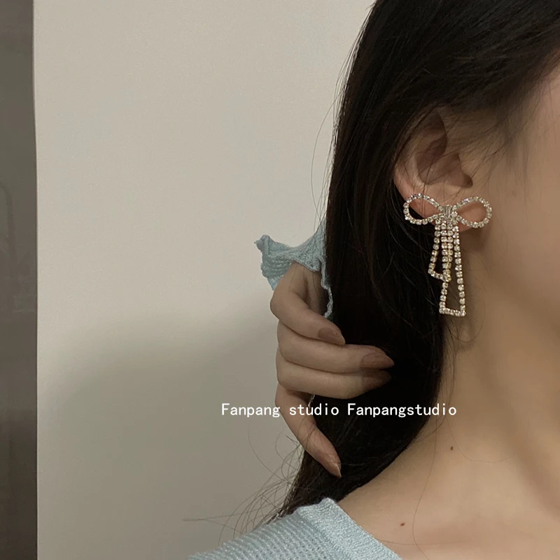 Korean Tassels Big Bow Luxury Earrings Women Temperament Shinny Rhinestone Statement Knot Clip Without Piercing | Украшения и