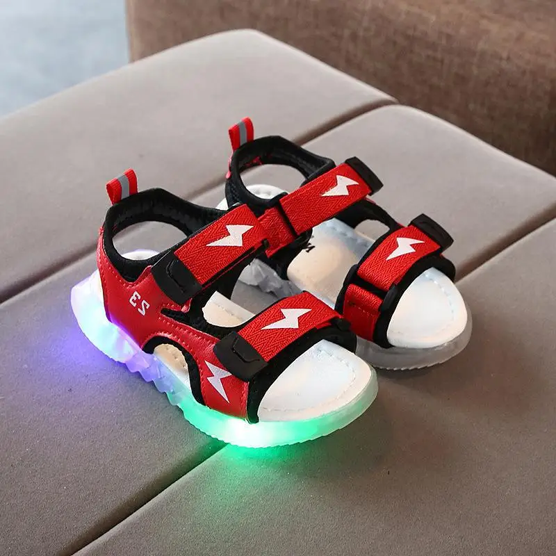 

Children LED Sandals Kids Light Up Shoes Glowing Sport Sandals Boys and Girls Flashing Soft Beach Sandalen Jongen for Toddlers