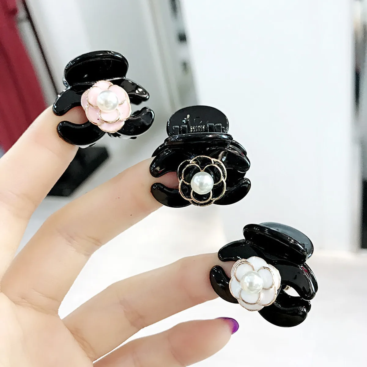 Заколки для волос с искусственным жемчугом женские простые маленькие зажимы в