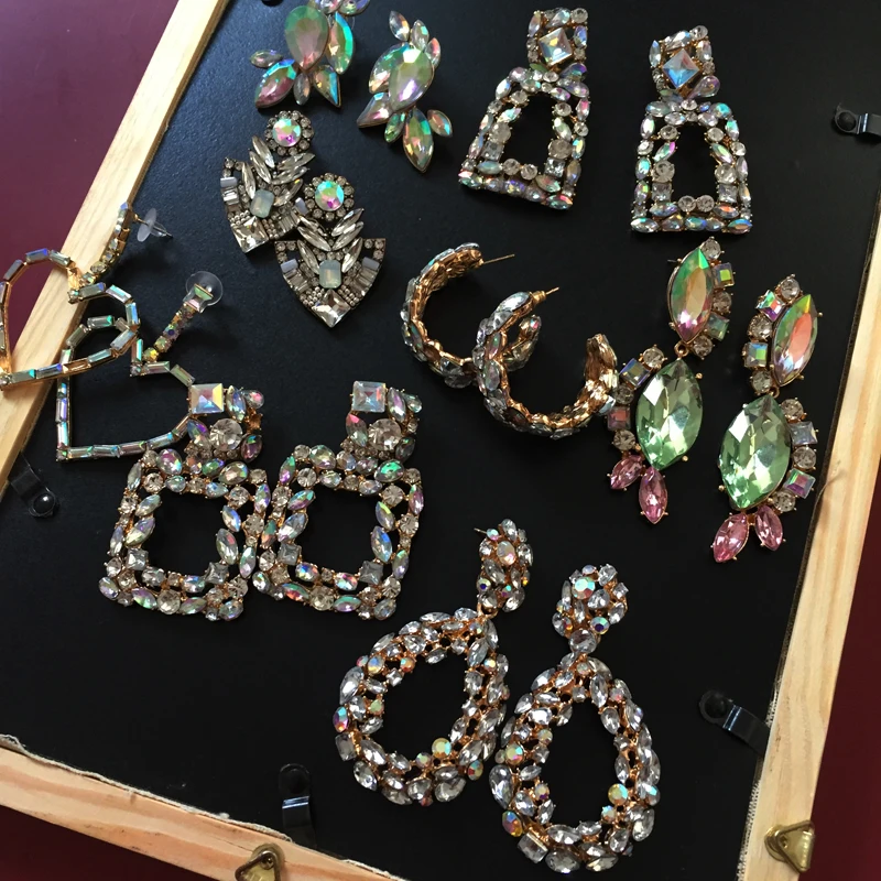 

Wholesale Mixed 6 Pairs Lots AB Color Statement Earrings for Women Korean Cute Earrings Jewelry Crystal Dangel pendant Earrings