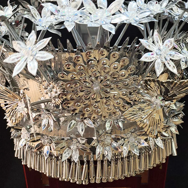 Hmong головной убор ручной работы Miao для сцены цвет СЕРЕБРЯНЫЙ блестки шапка в