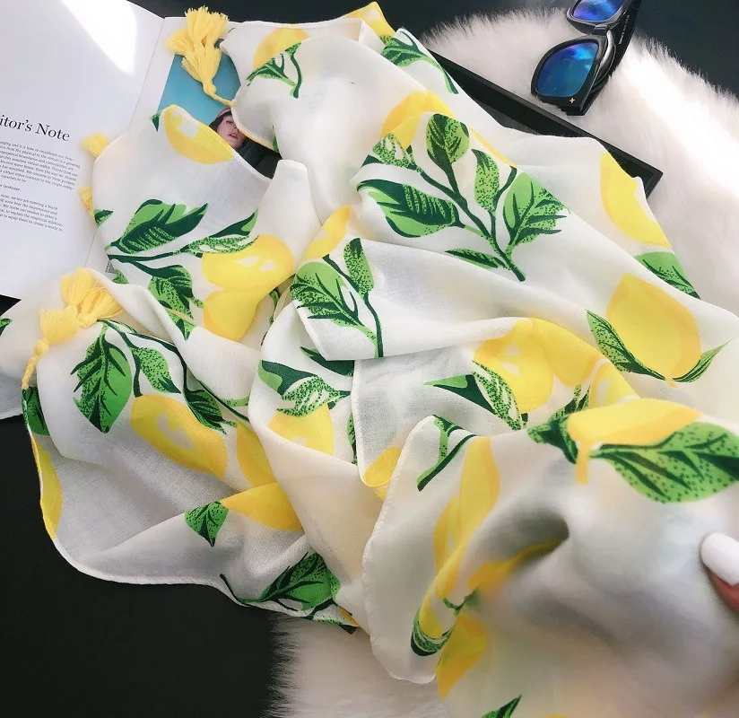

2020 Ladies Fashion Lemon Tree Floral Tassel Viscose Shawl Scarf Women Print Muffler Headband Sjaal Muslim Hijab Snood 180*100Cm