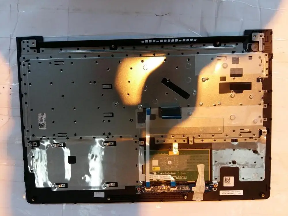 Новый и оригинальный lenovo Ideapad 310-15 310-15ISK 510-15 510-15ISK SPA Упор для рук клавиатура ободок