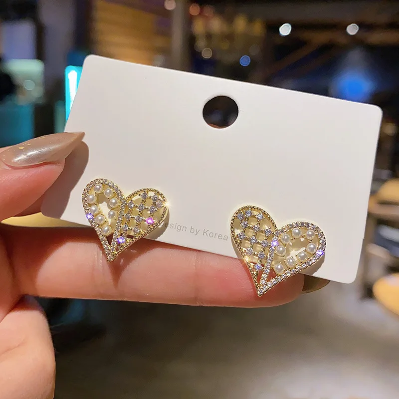 

Wholesale Silver Plated Post Love Heart Earrings Pearl Stud For Women Jewelry Gift