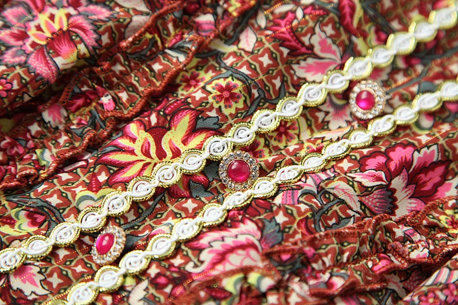 

European and American women's clothing new summer 2021 Short sleeved printed T-shirt Flowers decorate a skirt Fashion suits