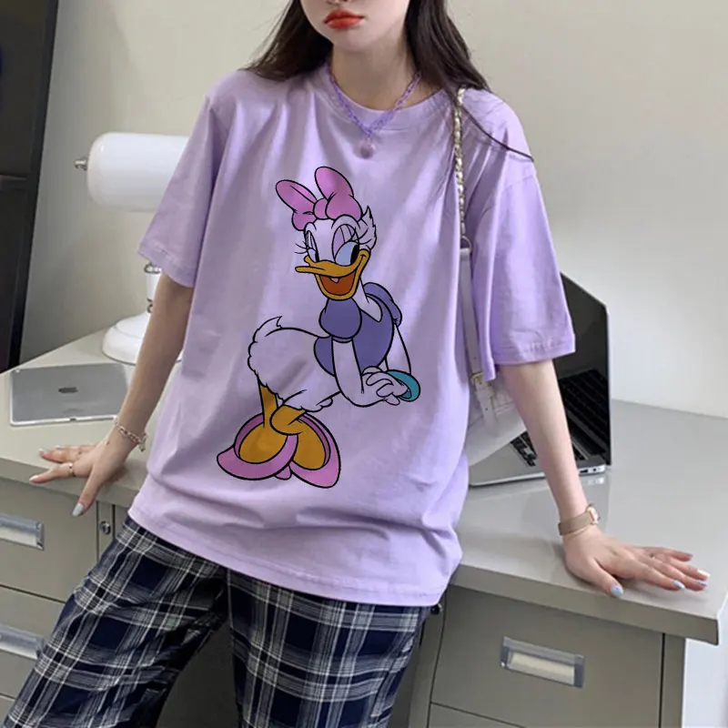 

Disney T-shirt Kawaii Daisy Duck Cartoon Print Women Short Sleeve Camiseta Purple Pullover Streetwear O-neck Loose Anime Tops