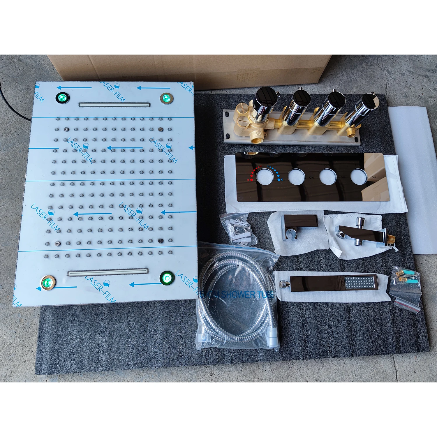 304 Нержавеющая сталь Насадки для душа Панель Системы светодиодный осадков