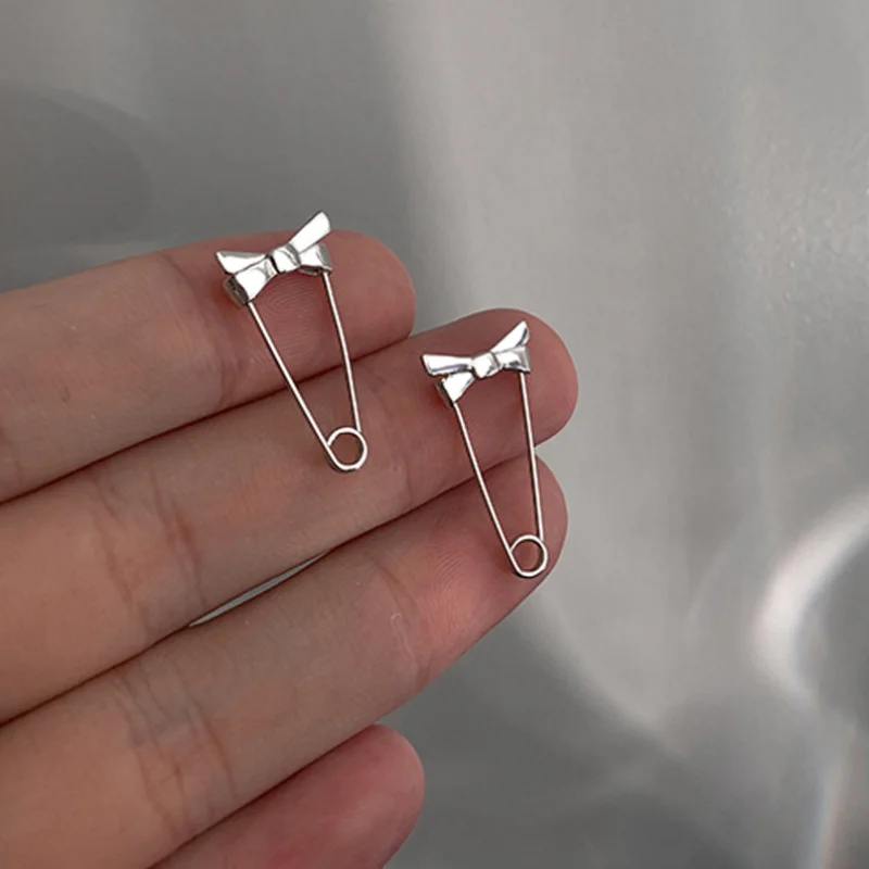 

Simplicity Silver Color Bow Design Earring Paperclip Shape Original Earring For Girl Women Party Wedding Fashion Jewelry