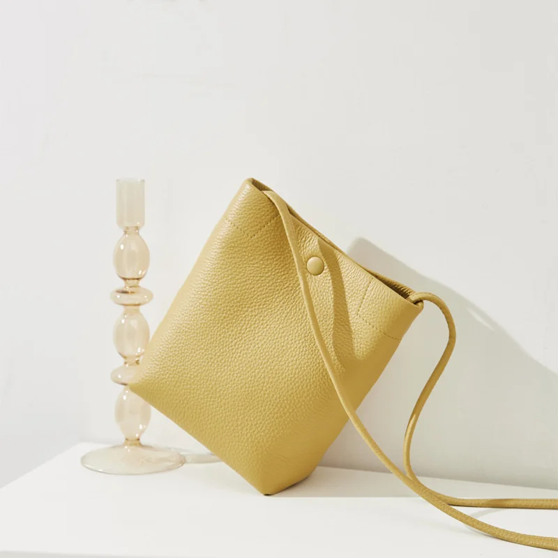 

Leather women's bag 2020 new mini bucket bag Korean fashion single shoulder bag top layer cowhide trend messenger bag