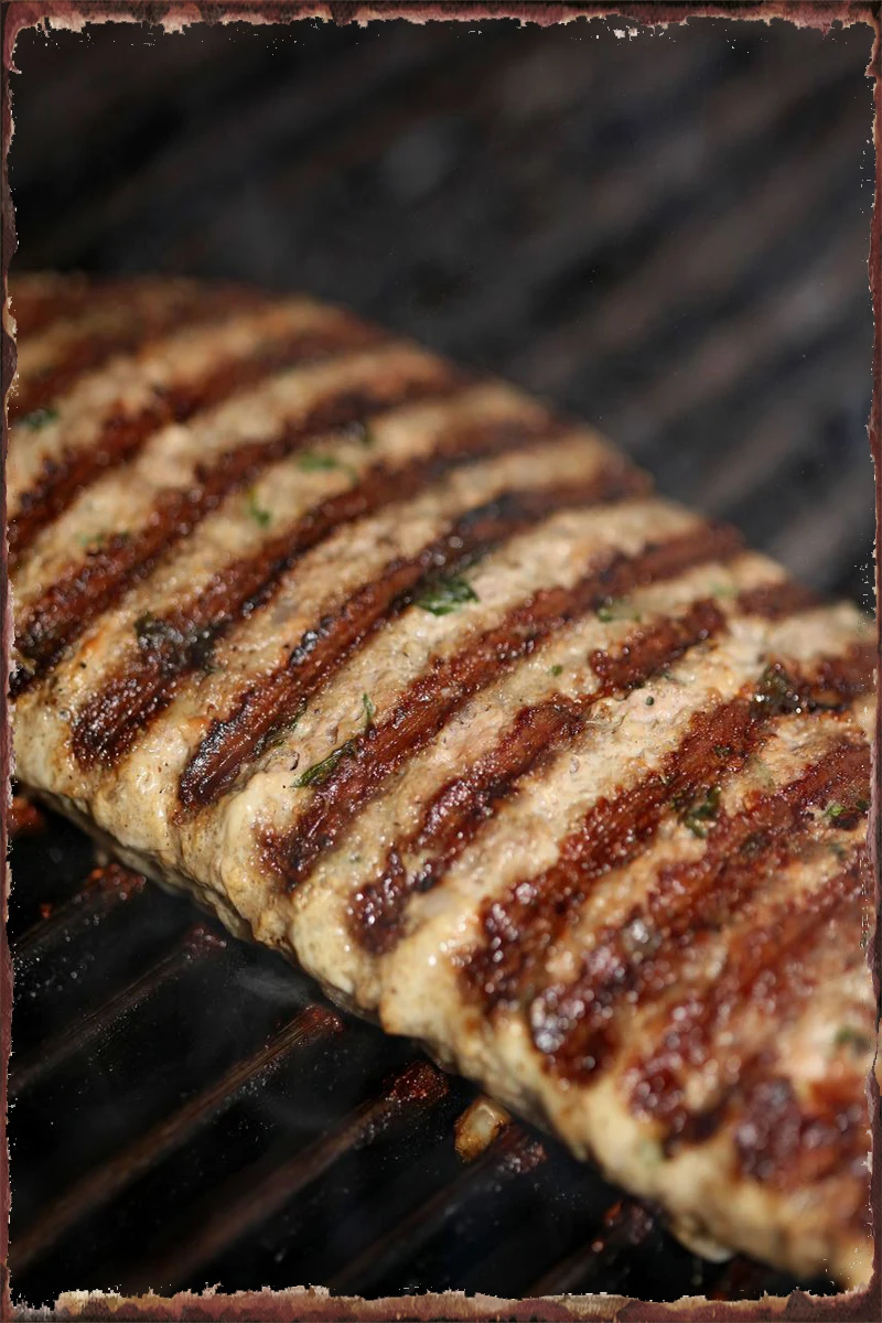 Ретро-винтажный металлический знак "Рыба на гриле в греческом стиле" для декора комнаты на стене в кафе, пабе, доме или клубе.