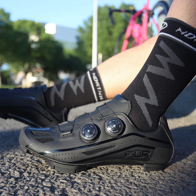 FLR дышащая Велосипеды обувь горный велосипед mtb углеродный гоночный команда MTB обувь горный велосипед Кроссовки Профессиональный самозакрывающиеся туфли F95X