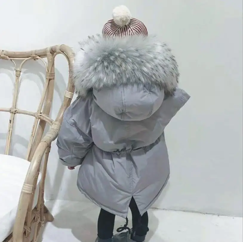 Silver grey Хлопковые пальто для маленьких мальчиков и девочек зимние утепленные куртки детские парки с меховым воротником и капюшоном, верхняя одежда WS1080 - Цвет: Silver grey