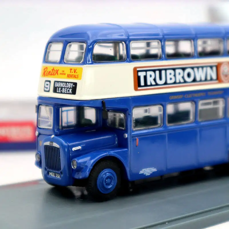 Корги 1: 76 OOC Daimler ROE Grimsby Cleethorpes Transport 9 Barnoldby LE Beck truкоричневый OM41415B