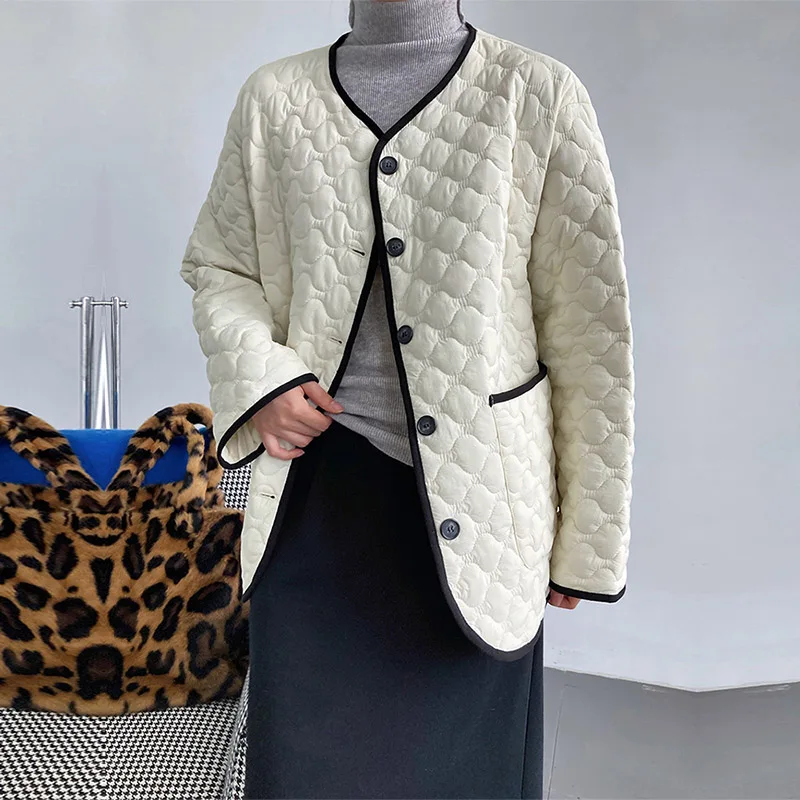 

Женское хлопковое Стеганое пальто, однотонное свободное легкое пальто с волнистыми пуговицами