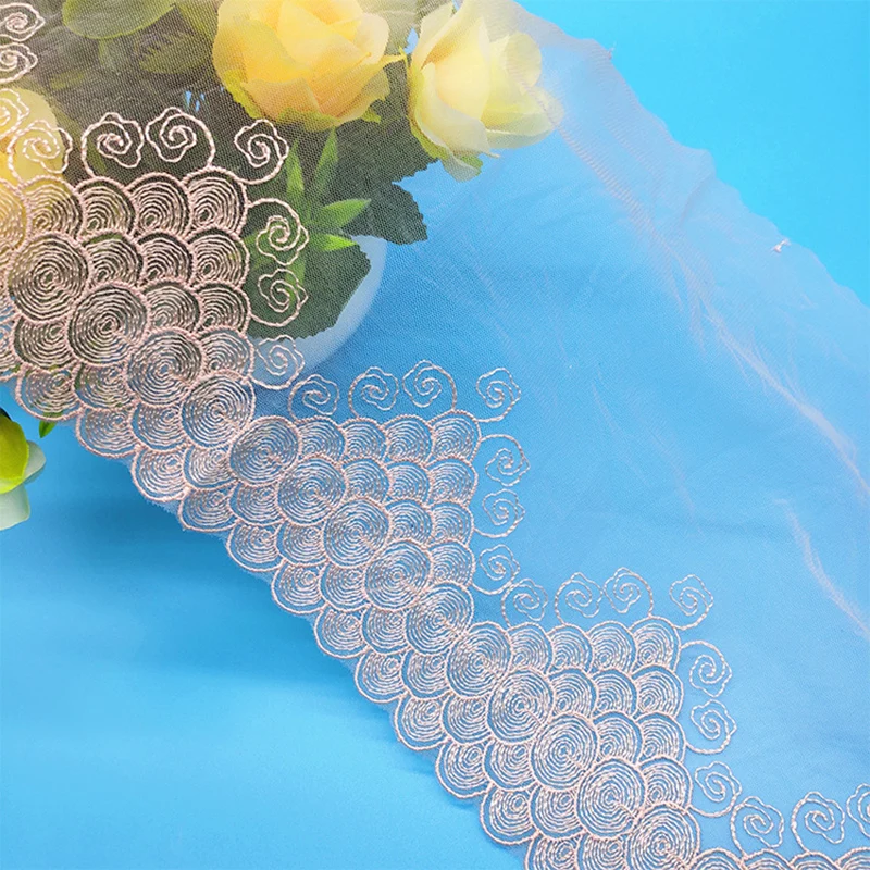 Бежевое кружево вышивка полиэфирная пряжа ручная работа женская одежда