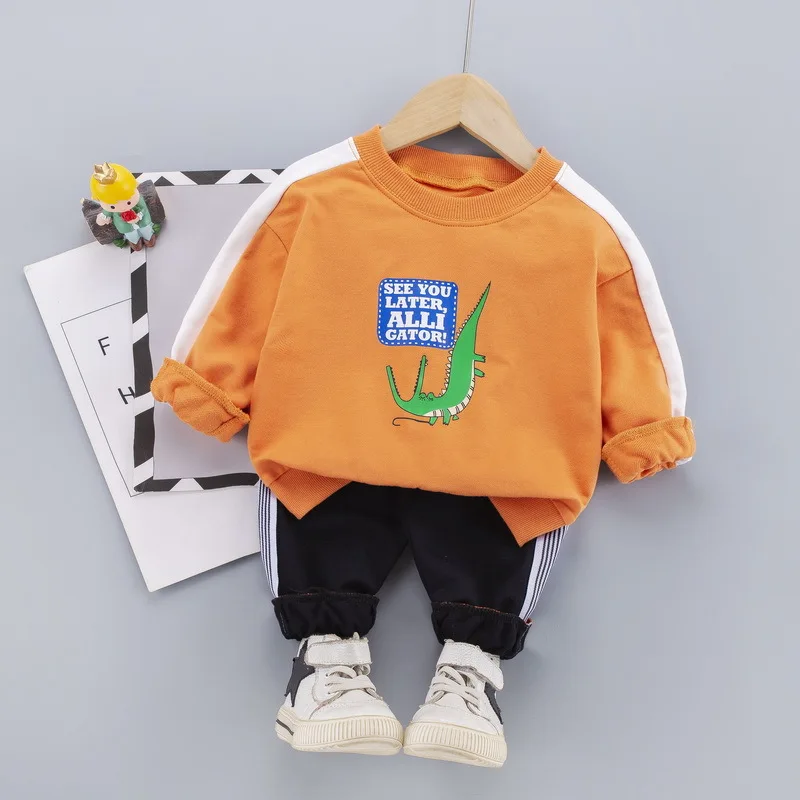 Детская одежда весна-осень модный спортивный костюм в полоску с мультяшным