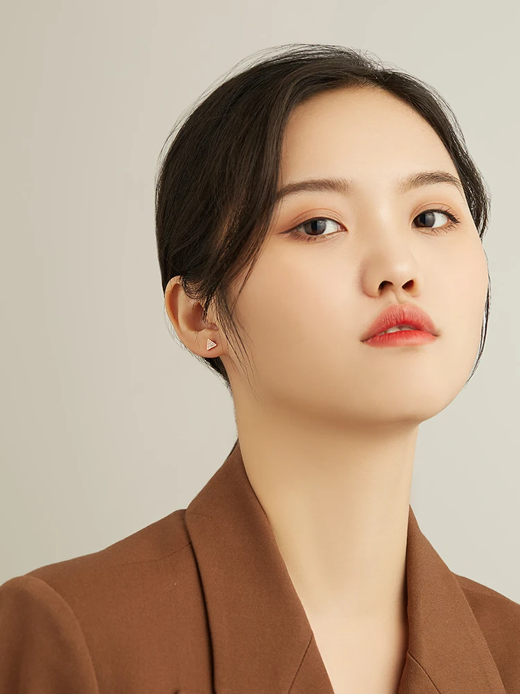 

ZEMIOR Trilateral Shape Stud Earring For Women S925 Sterling Silver Simple Style Earrings 3 Color Choose Inlay Zirconia Jewelry