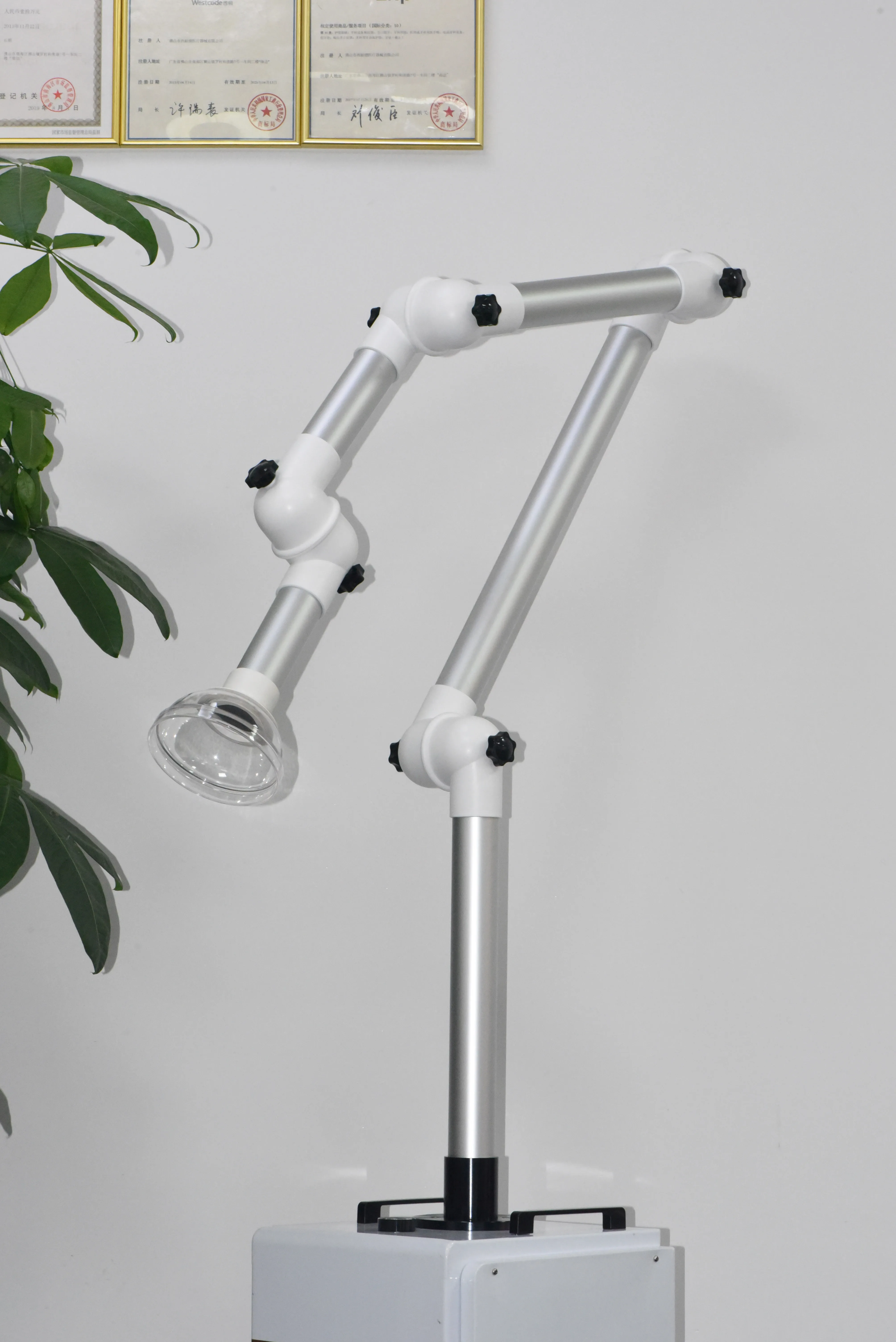 

Equipped with uv disinfection lamp Electric Droplet Suction Machine