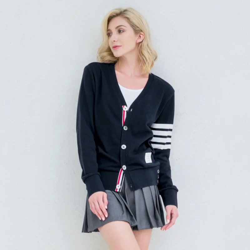 

Женская хлопковая куртка на молнии, с капюшоном и V ТБ образным вырезом