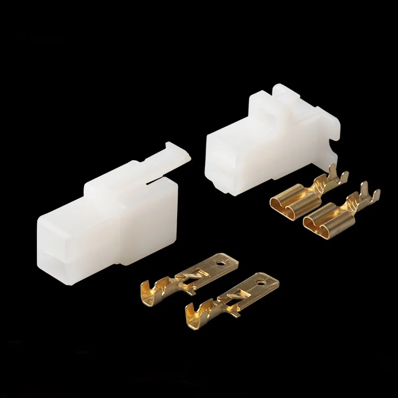 

500 комплектов, 2-контактный белый шлейф для автомобильного мотоцикла из АБС-пластика, женский и мужской разъем, автомобильный разъем Бытовая вилка 6120-3523 6110-4623