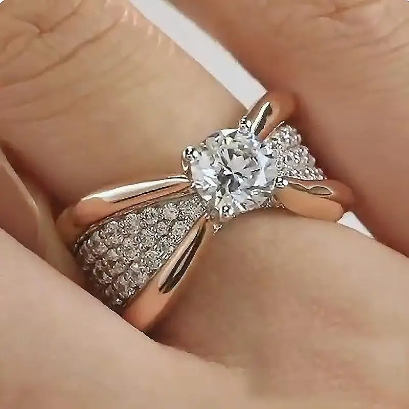 

Rose Gold Crystal Engagement Ladies Ring Alloy Girl Ring Accessories Girlfriend Ring 2021 Fashion Trend