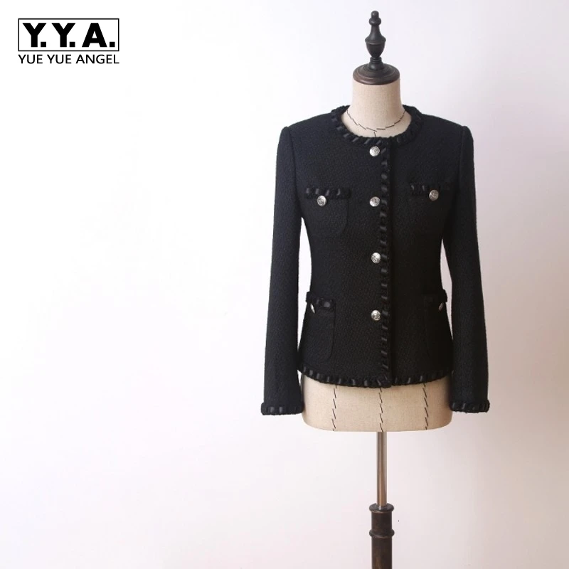 Женская твидовая куртка на пуговицах элегантная модельная Черная с круглым