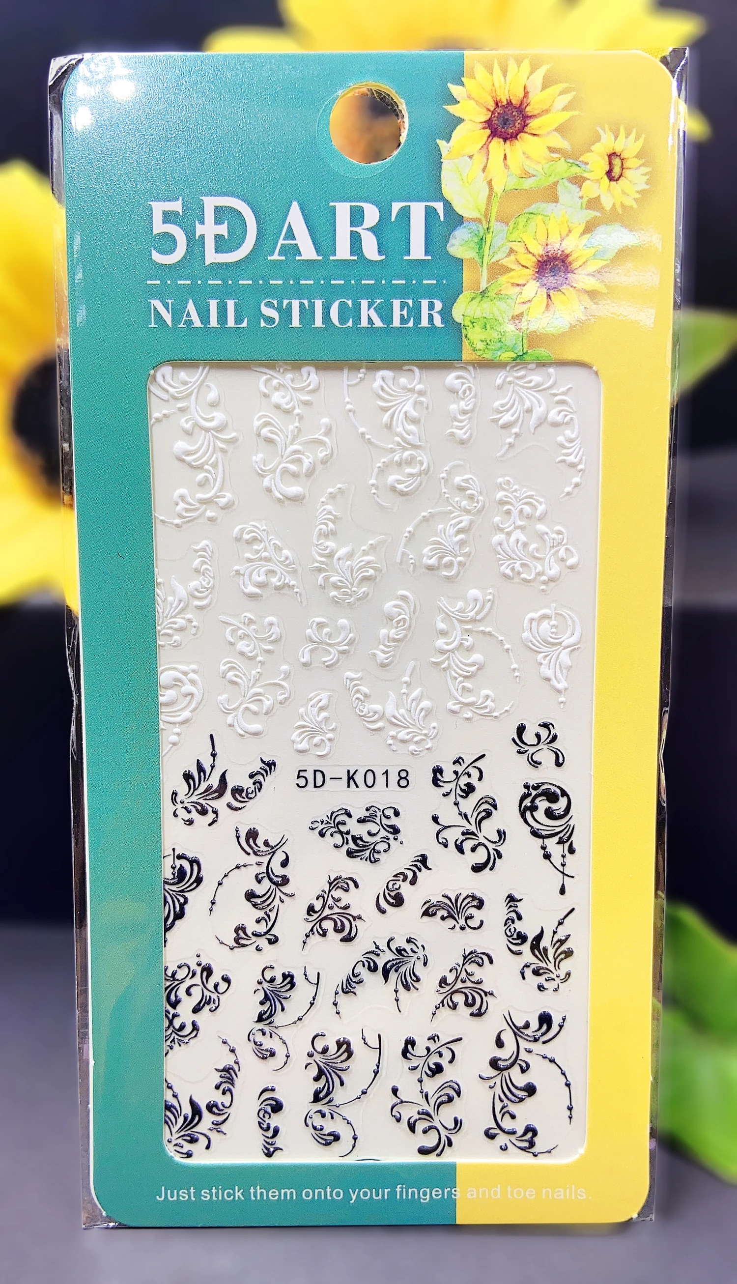 

Black White Flower 5D Nail Sticker Anaglyph Effect Nail Art Decorations Nailart Stickers Adhesive Manicure Accessories