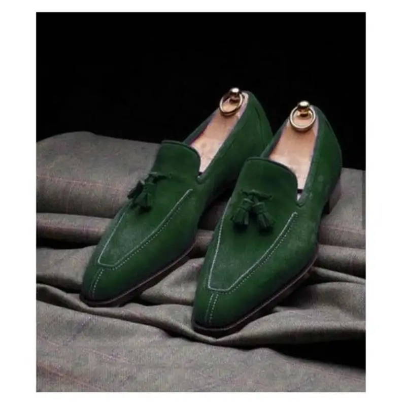 

Men's Handmade Suede Classic Green Retro Tassel Pointed Toe Low-heel Fashion Trend All-match Business Casual Loafers HL318