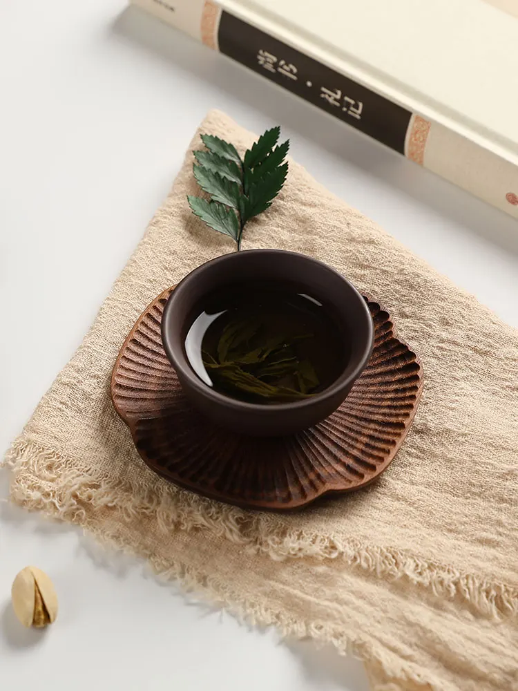

Natural Walnut Wood Placemats Four-Leaf coasters Flower Shaped Decor Heat Resistant Drink Mat Coffee Cup Pad Table Coffee Pad