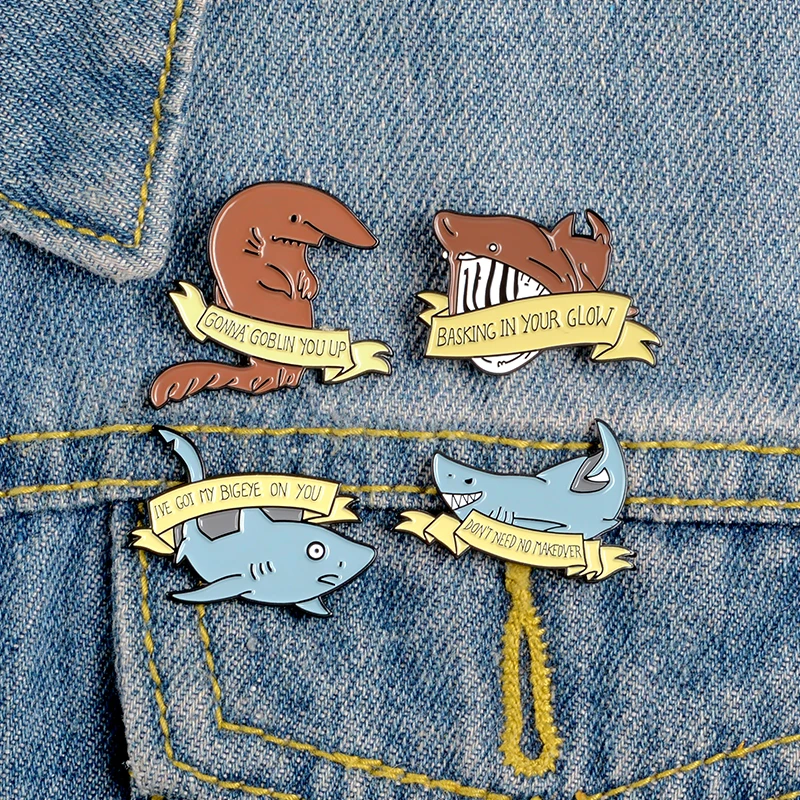 

Creative Chest Brooch Fashion Men Lapel Pin Backpack Badge Women Charms Jewelry Shark Funny Expression Brooch New Enamel Pins