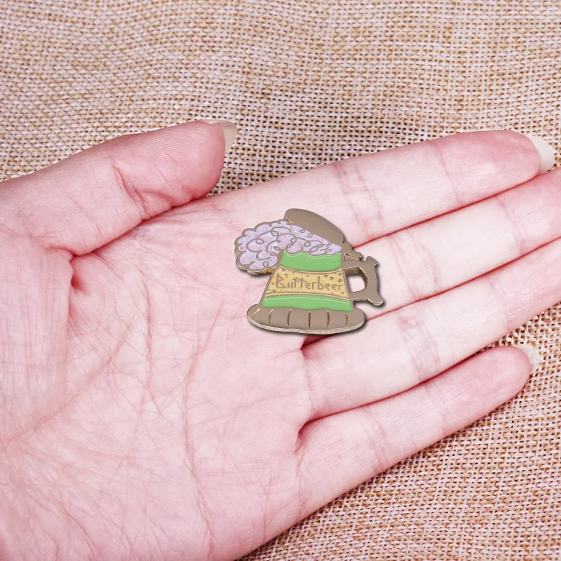 Эта эмалированная булавка спроектирована как чашка пленки. Вы знаете что масло