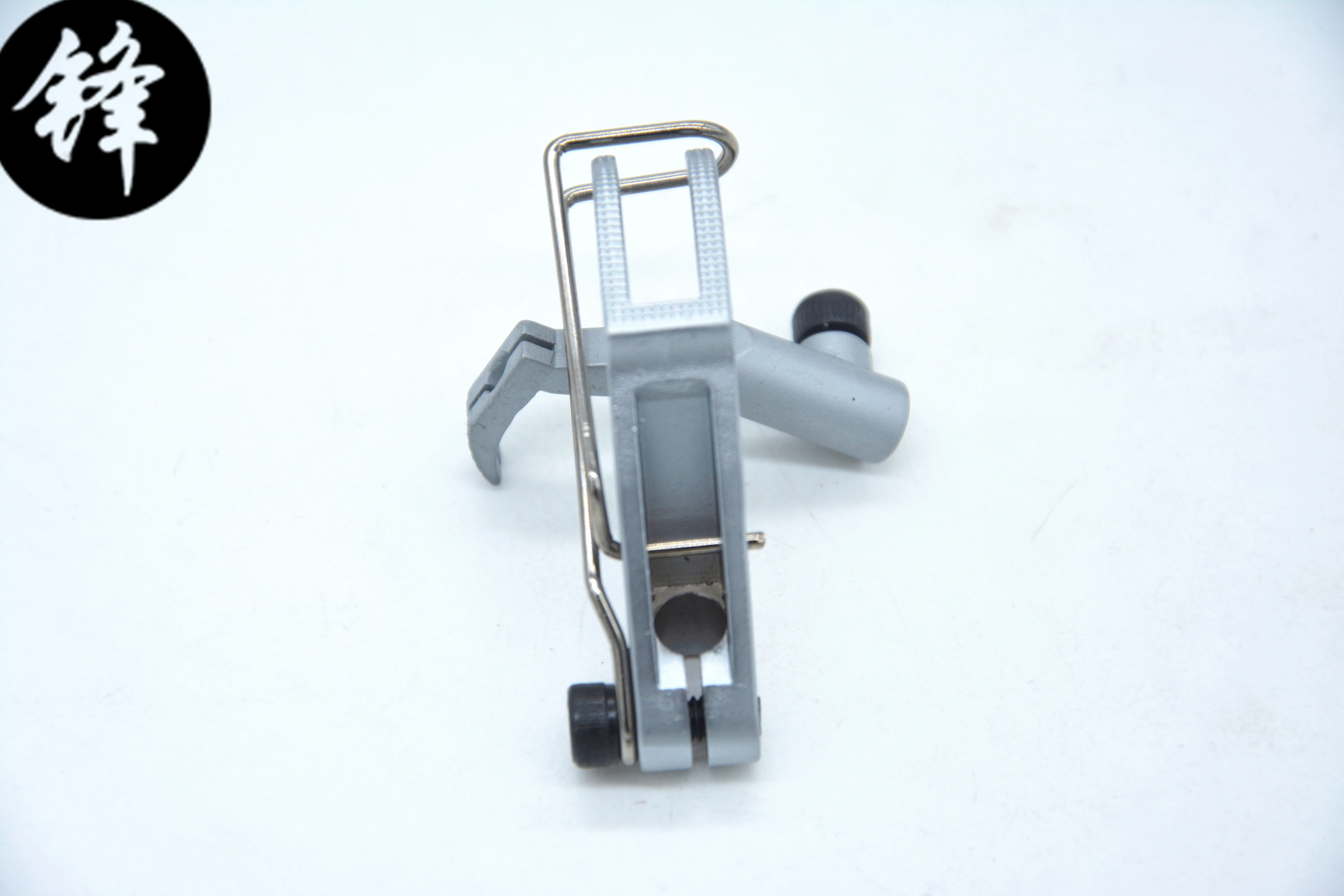0467-220043 прижимная лапка, используемая для швейные машины durkopp Adler, M-TYPE швейная машина с одной иглой, 867, Классическая, есть 4,5 мм, 6 мм, 8 мм, один набор