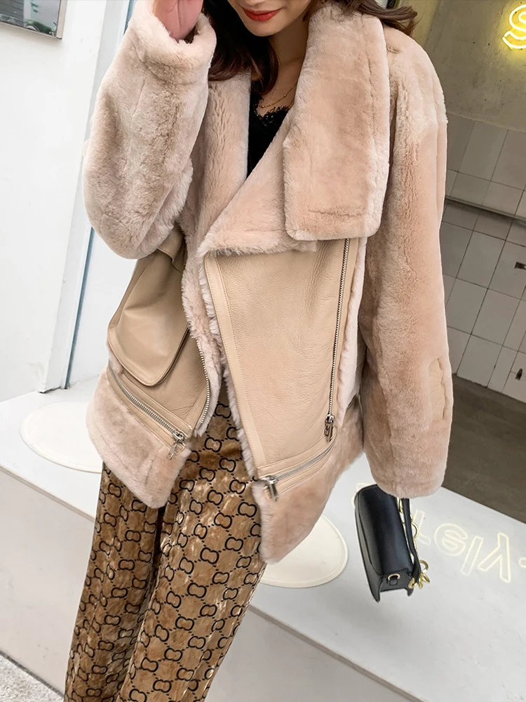 Women 2022 New Fashion Winter Coat Genuine Shearing Sheepskin Leather Jacket for Female Patchwork Wool Liner Clothing Black