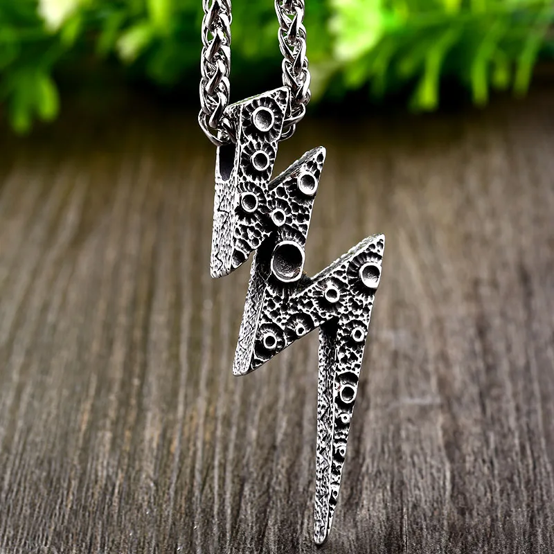 Мужская цепочка от BEIER подвеска молния в стиле ретро из нержавеющей стали