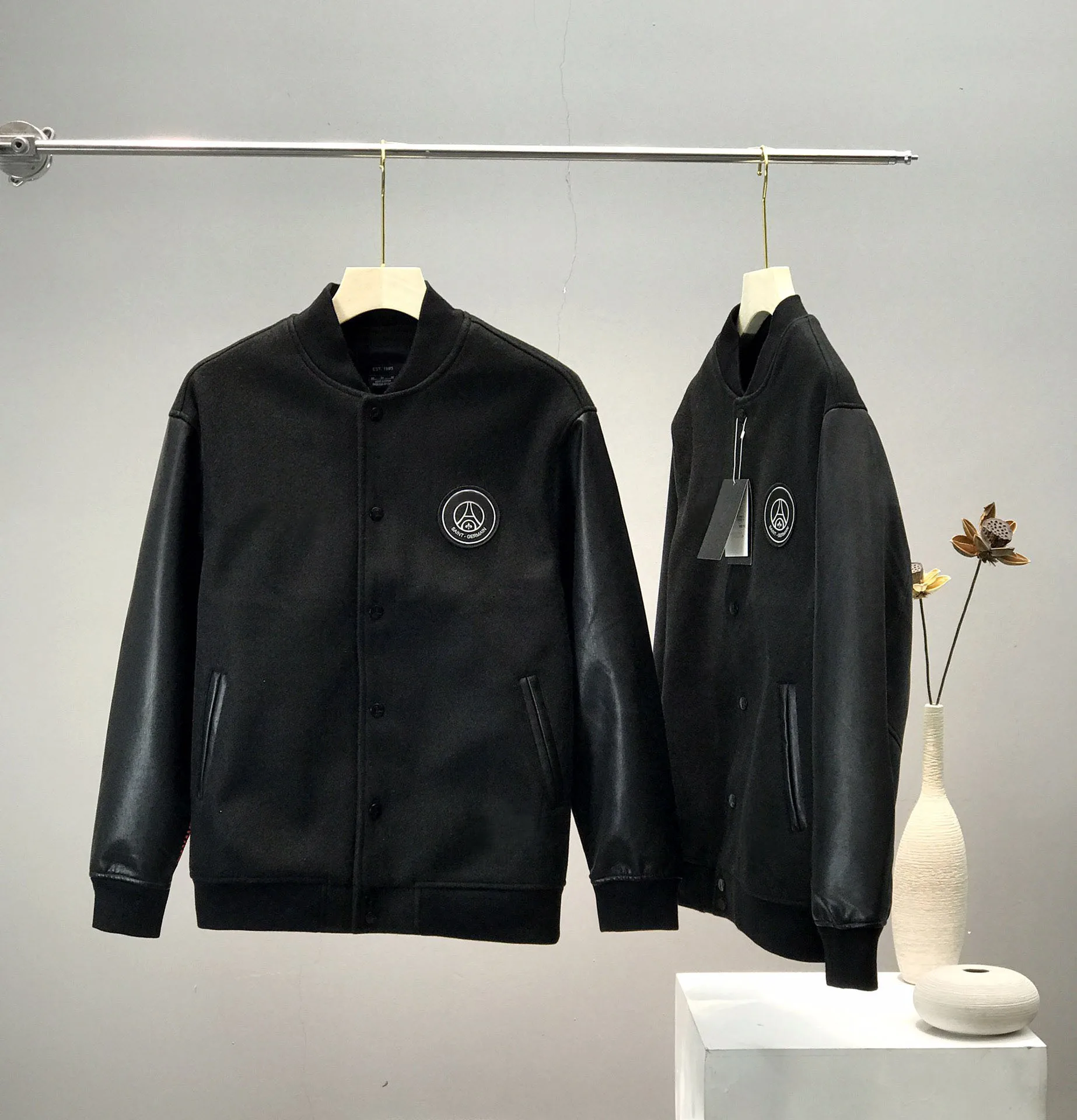 

Winter Men's Jacket 2021 Thickened Casual Flying Jacket Warm Fabric Comfortable Locomotive Style Baseball Jacket High Quality