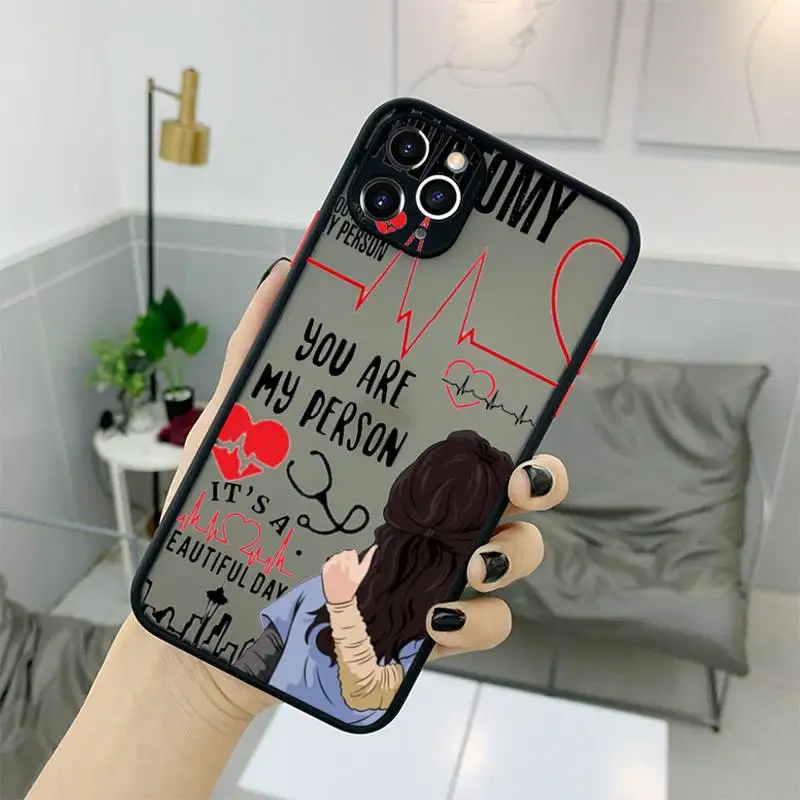 Матовый прозрачный серый чехол на заднюю панель с рисунком анатомии Greys You are my person