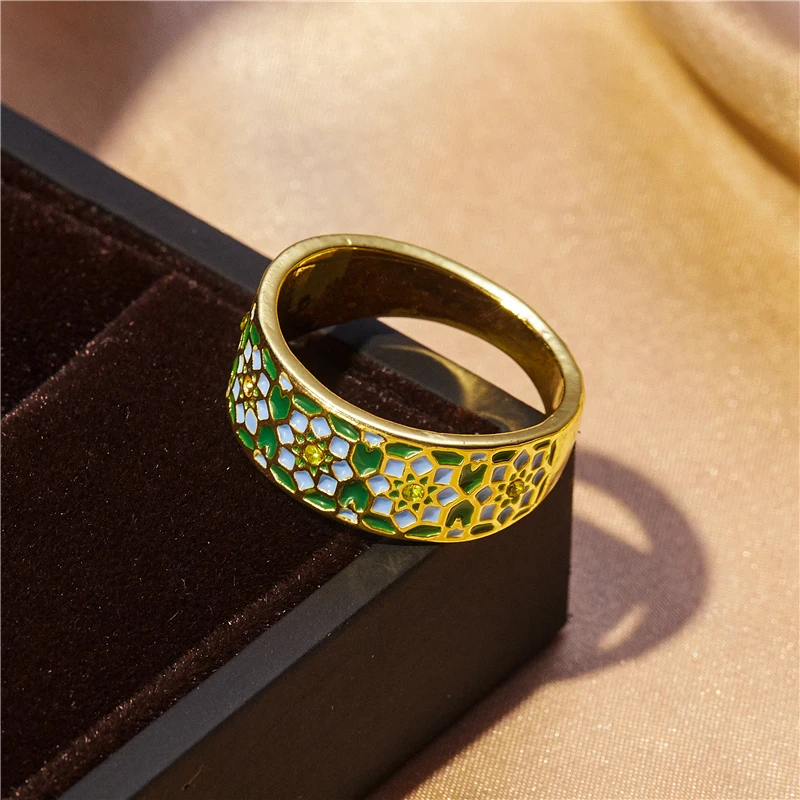 

Fashion simple temperament pattern texture ring romantic women elegant charm wedding jewelry Valentine's day gift wholesale