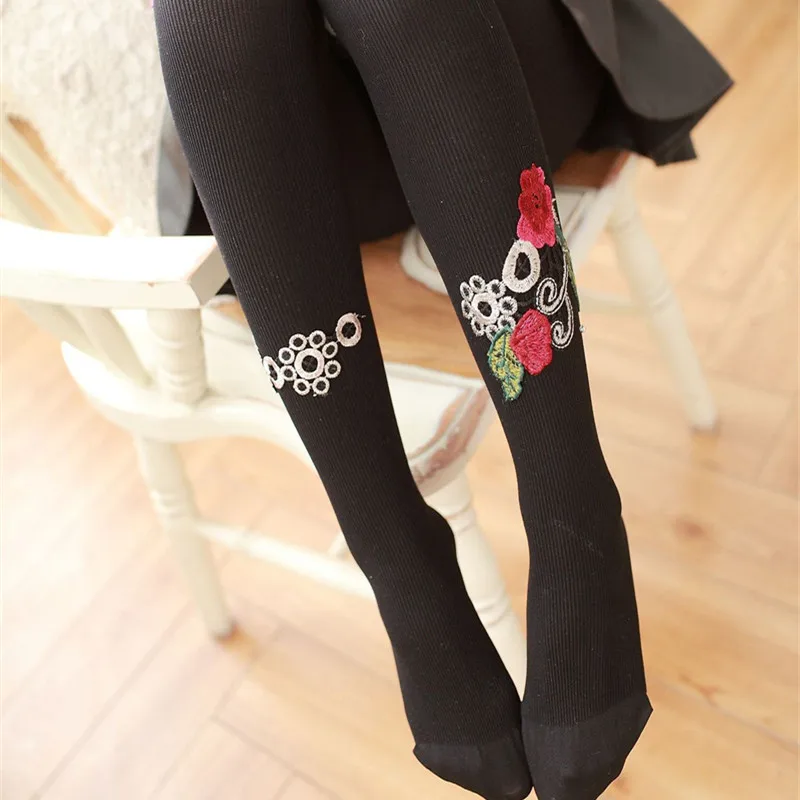 Women Pantyhose Nylon Tights 2023 Winter Warm Stockings Handmade Embroidery With Red Flowers Korean Style Gilrs Long Thick Socks